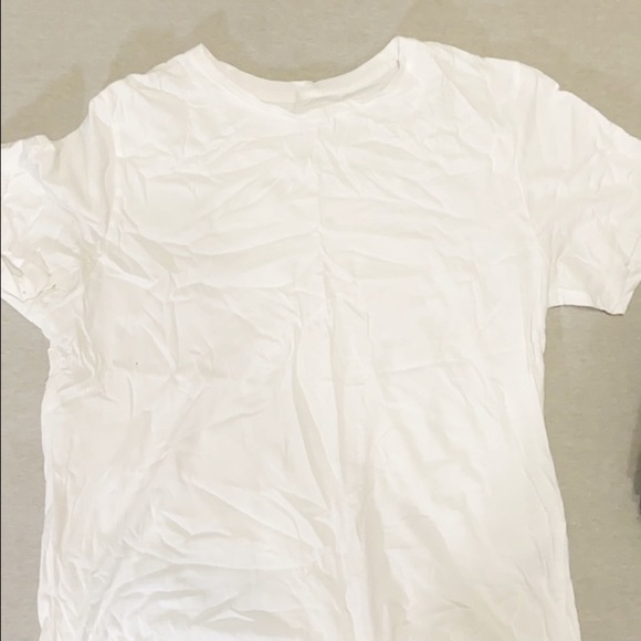 Tops - White basic tee